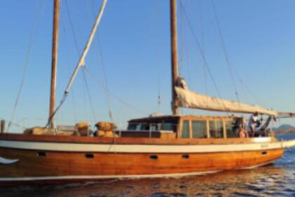 Noleggio Caicco Goletta 21m La Maddalena