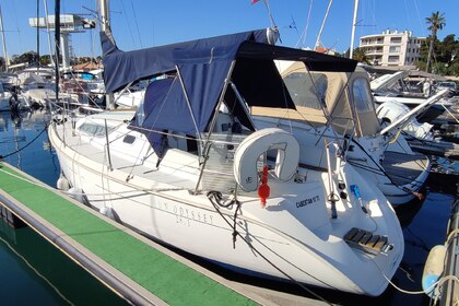 Location Voilier Jeanneau Sun odyssey 28.1 Saint-Raphaël