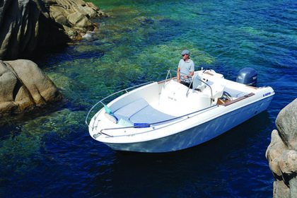 Charter Motorboat Jeanneau Cap Camarat 625 Propriano