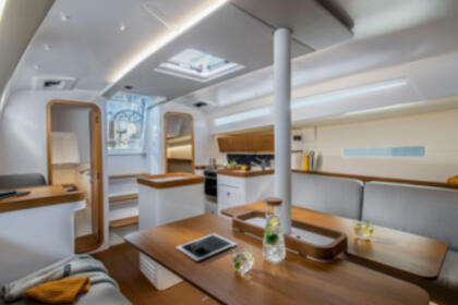Beneteau First 36, 3 cabins