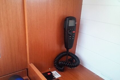 Verhuur Zeilboot BAVARIA Cruiser 37 R Zaton