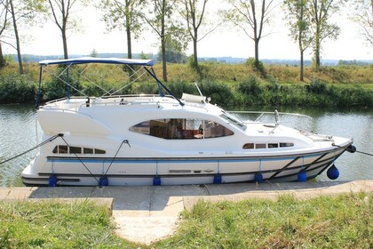 Miete Hausboot Haines 34 Savoyeux
