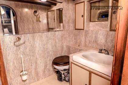 DOLCE VITA PANORAMIC CLASSIC YACHT