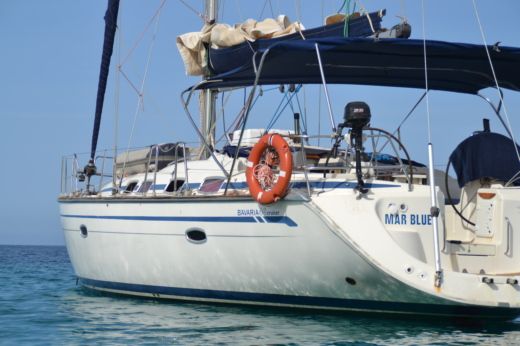 Charter Bavaria Bavaria 46 Cruiser Sailboat (2005) in Ibiza - Click&Boat