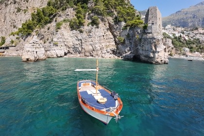 Hyra båt Motorbåt de simone mare 7,20 gozzo Positano