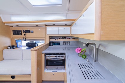 S/Y ROBIN, Dufour 470 - 2022 model