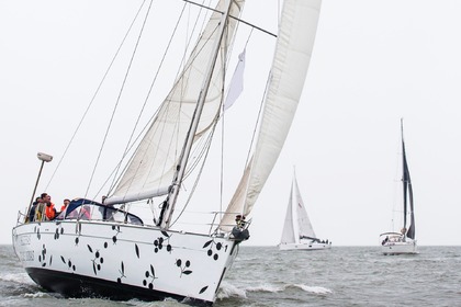 Verhuur Zeilboot Beneteau Cyclades 50.5 Cadzand