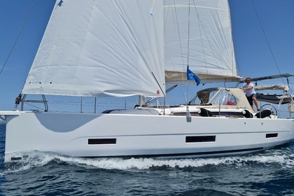 Location Voilier Dufour Dufour 390 Le Grau-du-Roi