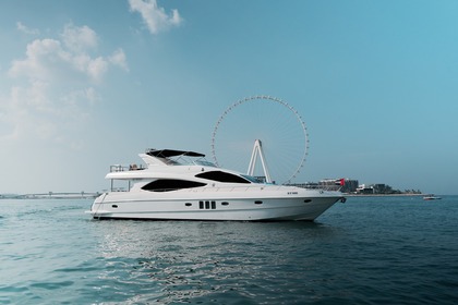 Location Yacht Gulf craft Majesty 77ft Dubaï