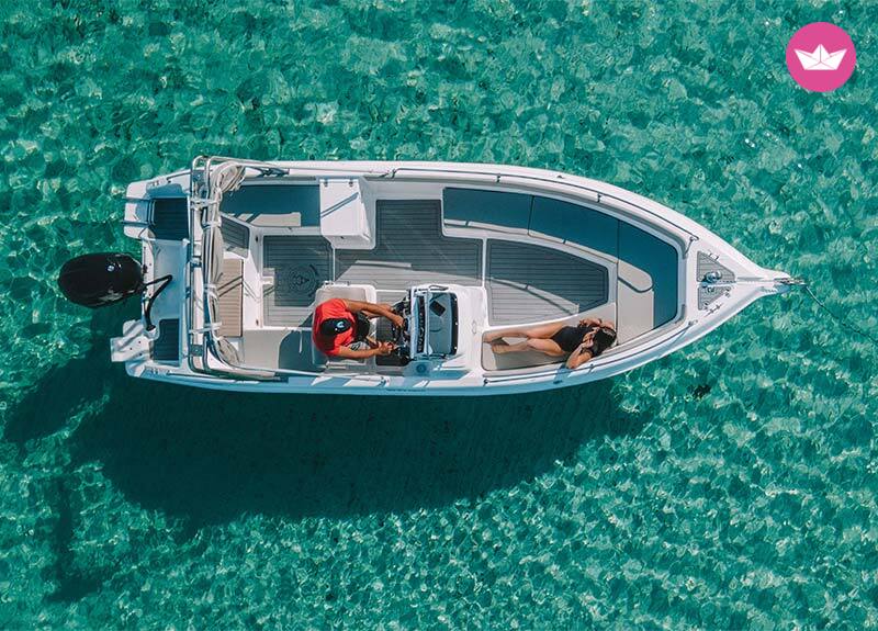 Bateau à moteur Volos Marine GT 23 140cv 6