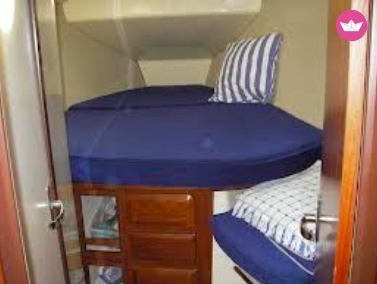 Charter sailboat in Angra dos Reis  