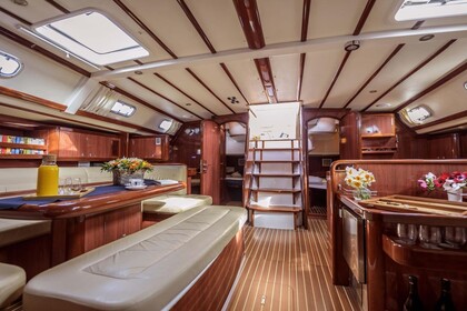 Sail in Luxury with "Mythos" - Your Perfect Yacht Charter in Pireas