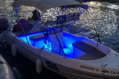 EXPLORE AEGINA BY BOAT - NO LICENSE NEEDED!