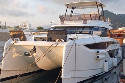 Czarter Łódź motorowa Prestige Prestige M48 Salerno