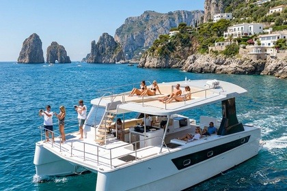 Location Bateau à moteur CATAMARAN SB380 - Terrace Master Sorrente