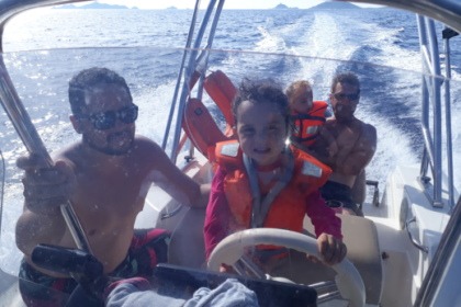 Bombard 550 , Suzuki 70 HP 4 strokes