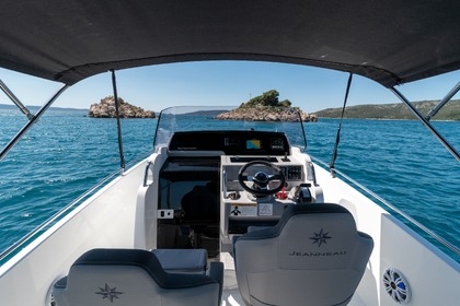 Aluguel Lancha Jeanneau Cap Camarat 7.55 Trogir