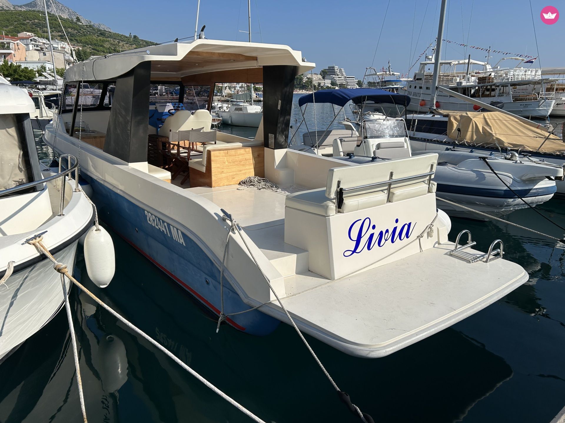 Bateau à moteur Aqua-sport Enzo 35 480cv 6