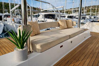 Hyra båt Katamaran Catana Group Bali 4.6 - 5 + 2 cab. Općina Primošten