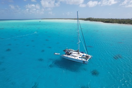 Rental Catamaran Lagoon Lagoon 570 Tahiti
