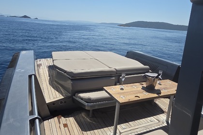 Location Bateau à moteur Wally 45 Hvar