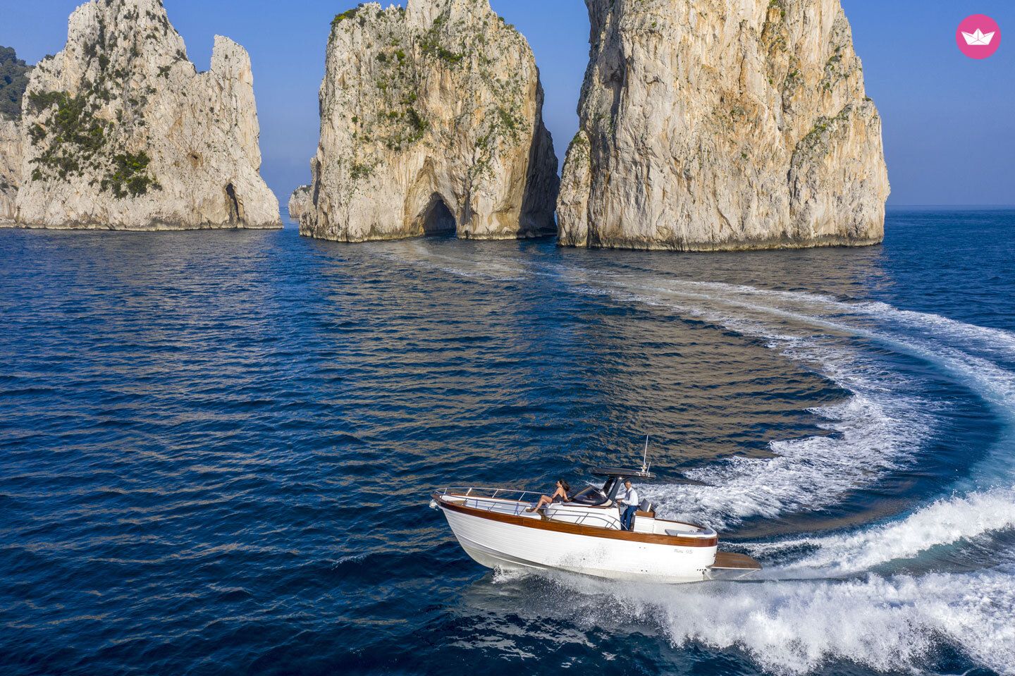 Bateau à moteur Mimi 9.5 Premium 550cv 7