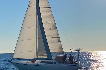 Hire Sailboat Jeanneau Poker Golfe-Juan