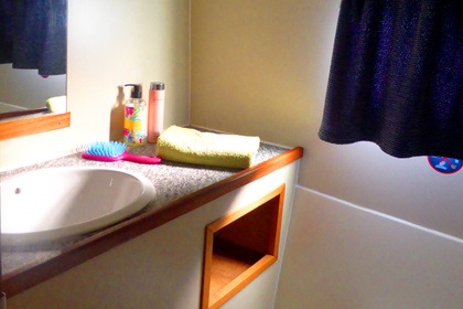 Vacances détente assurées sur cette péniche Sui