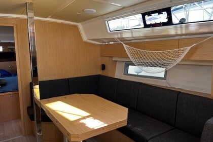 Rental Sailboat BAVARIA YACHTS C42 Marseille
