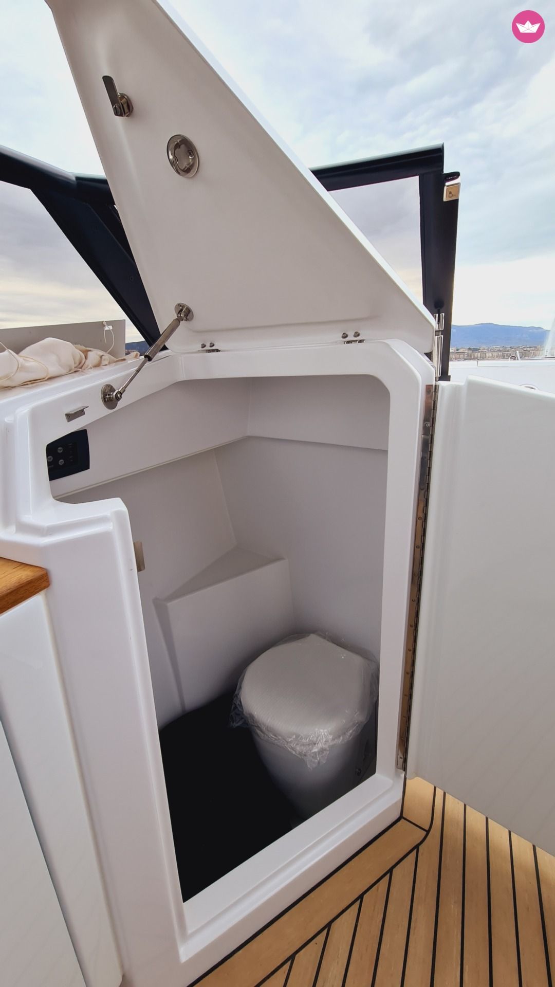 Bateau à moteur Rand Supreme 27 350cv 6