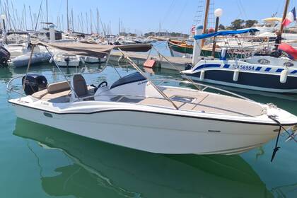 Rental Motorboat CLEAR Libra cabine 650 Bandol