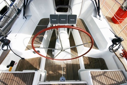 Noleggio Barca a vela JEANNEAU SUN ODYSSEY 36I Cugnana Verde