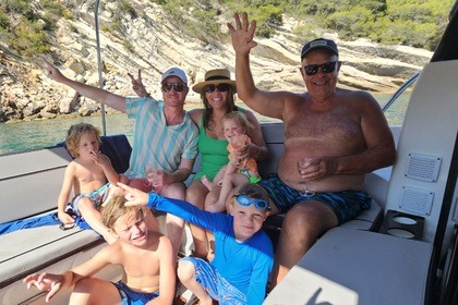 Location Bateau à moteur Jeanneau Merry Fisher 1095 fly Bandol