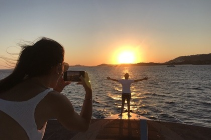 Ferretti 58 fly Party Boat