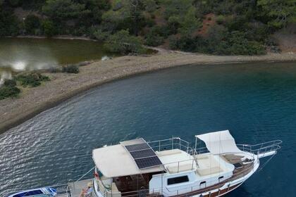 Rental Gulet Custom built gulet with a capacity of 4 people 2023 model gulet Göcek