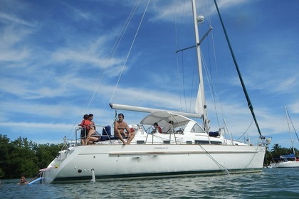 Charter Sailboat Beneteau Oceanis 40 Miami