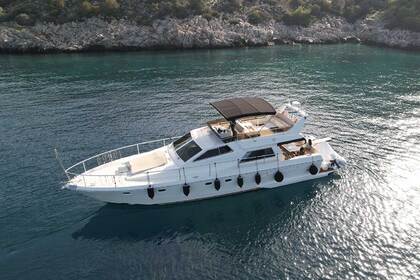Hire Motor yacht Ferretti Altura 52s Athens