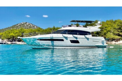 Rental Motor yacht  Prestige 550 Fly Seget Donji