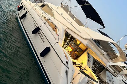 Hire Motor yacht Princess 2007 Çeşme