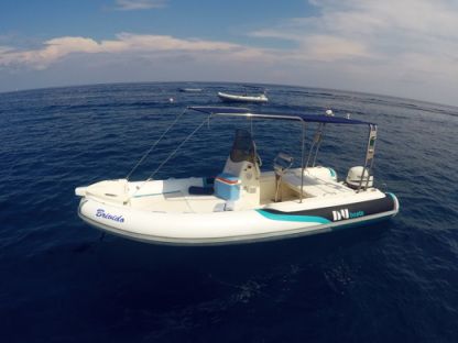 Charter RIB Ini Boat 5:70 Panarea