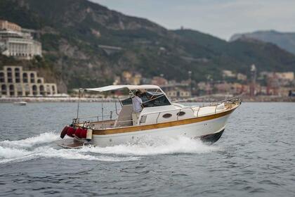 Aluguel Lancha Izzo Mare south Wind 8. Farfalla Amalfi