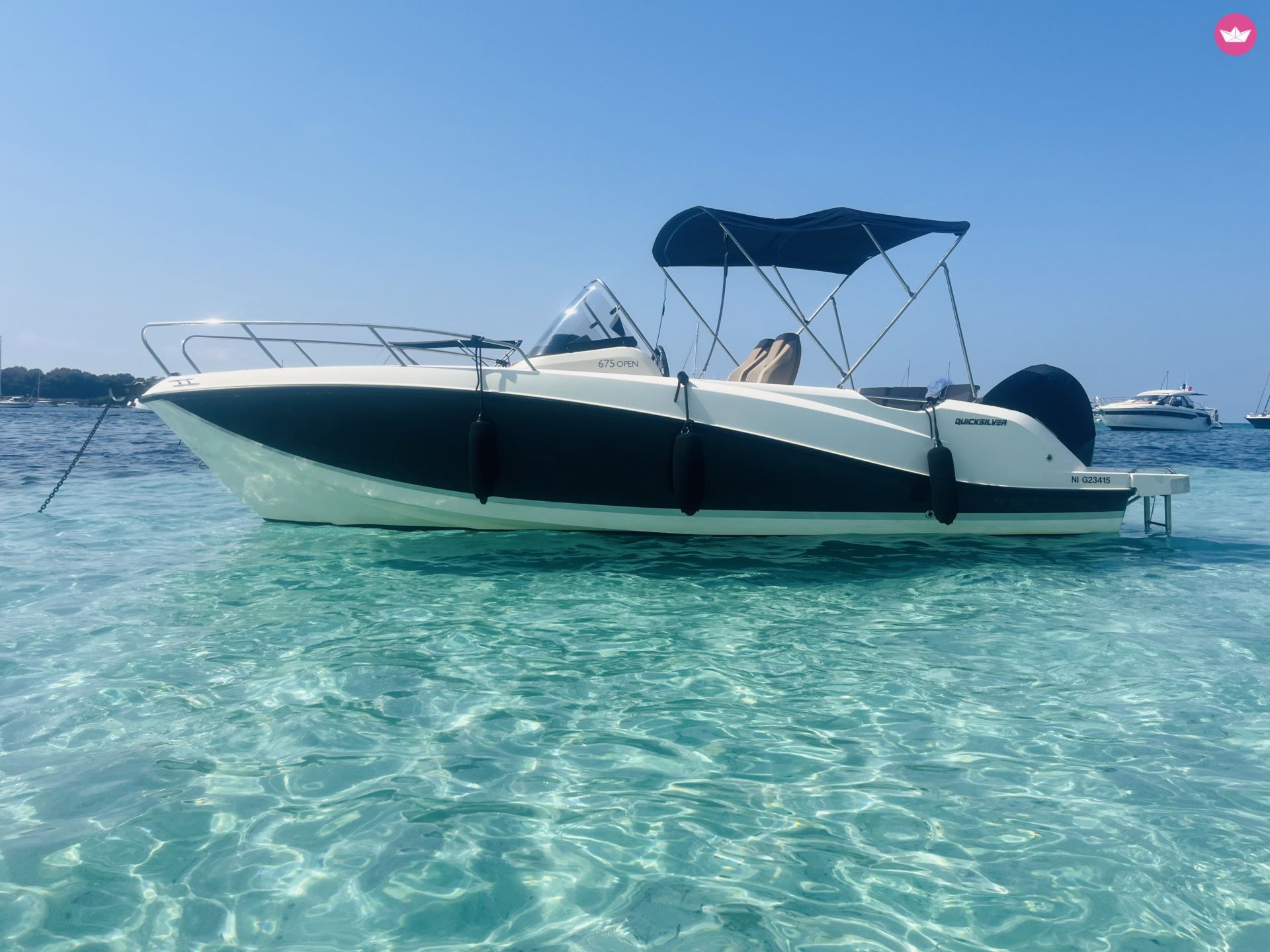 Miete Quicksilver Activ 675 Open