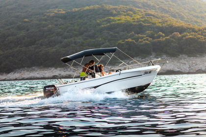 Charter Motorboat Aquafish 550 Rabac