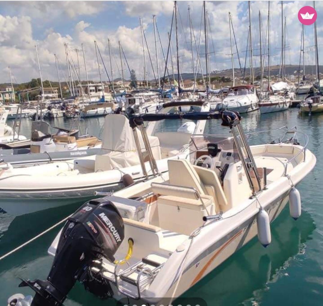Bateau sans permis Terminal boat Freestyle 21 40cv