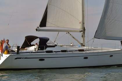 Charter Sailboat BAVARIA 42 Trogir