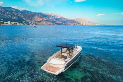 Invictus Yacht GT280