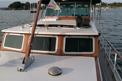 Charter Motorboat KLAASSEN SUPER VAN CRAFT 16m20 La Rochelle