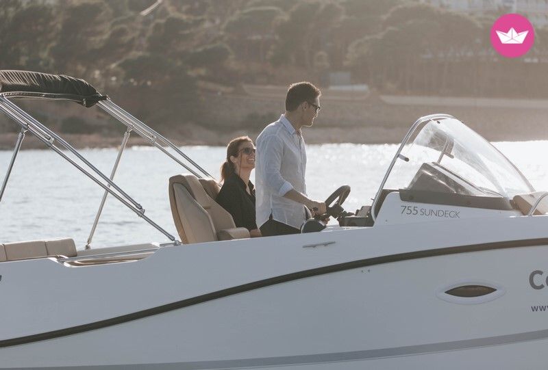 Bateau à moteur Quicksilver Activ 755 Sundeck 225cv 2