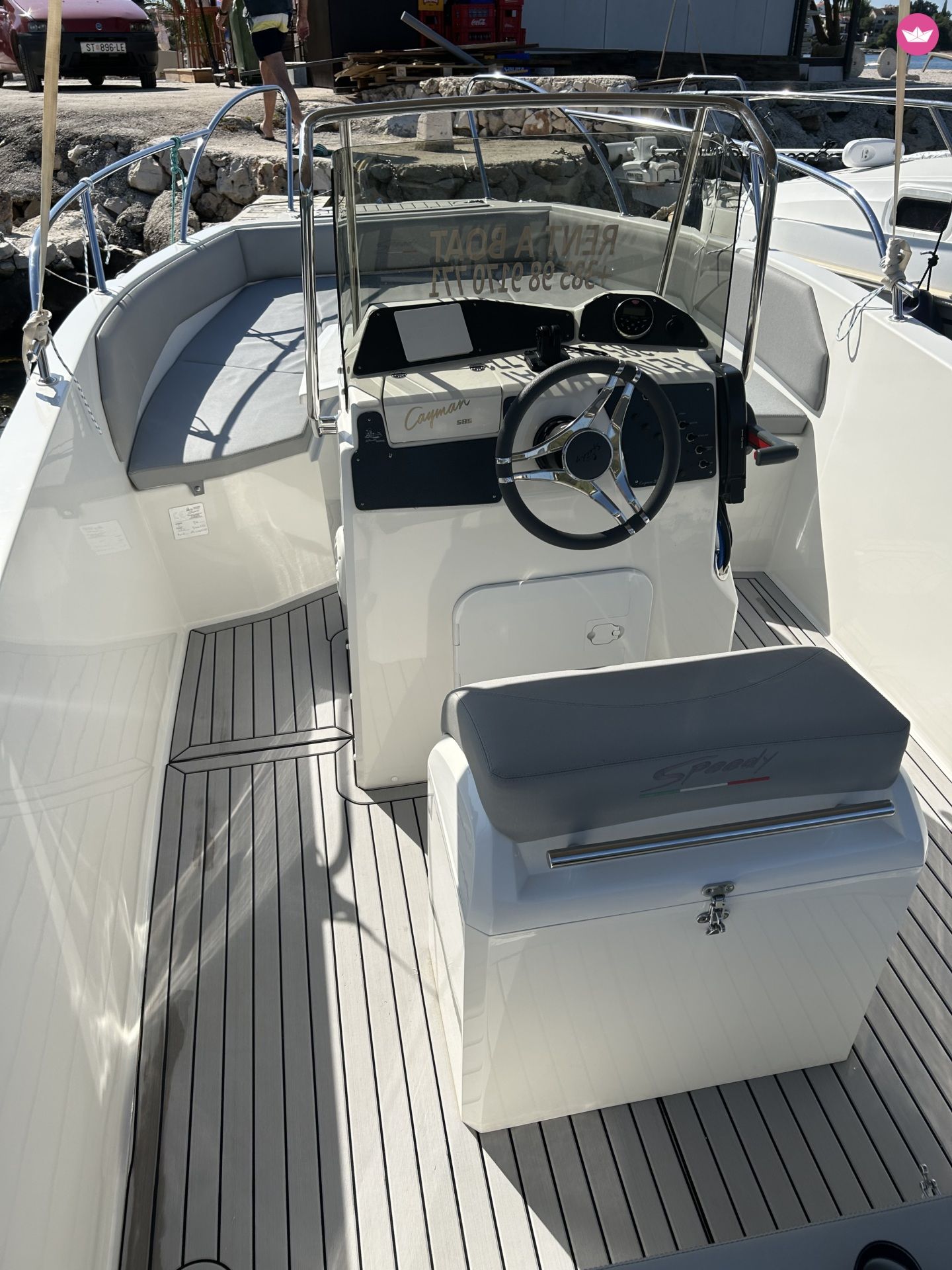 Bateau à moteur Cantiere Nautico Speddy Cayman 585 130cv 8
