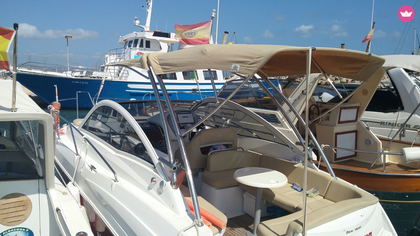 Charter motorboat in Ibiza  